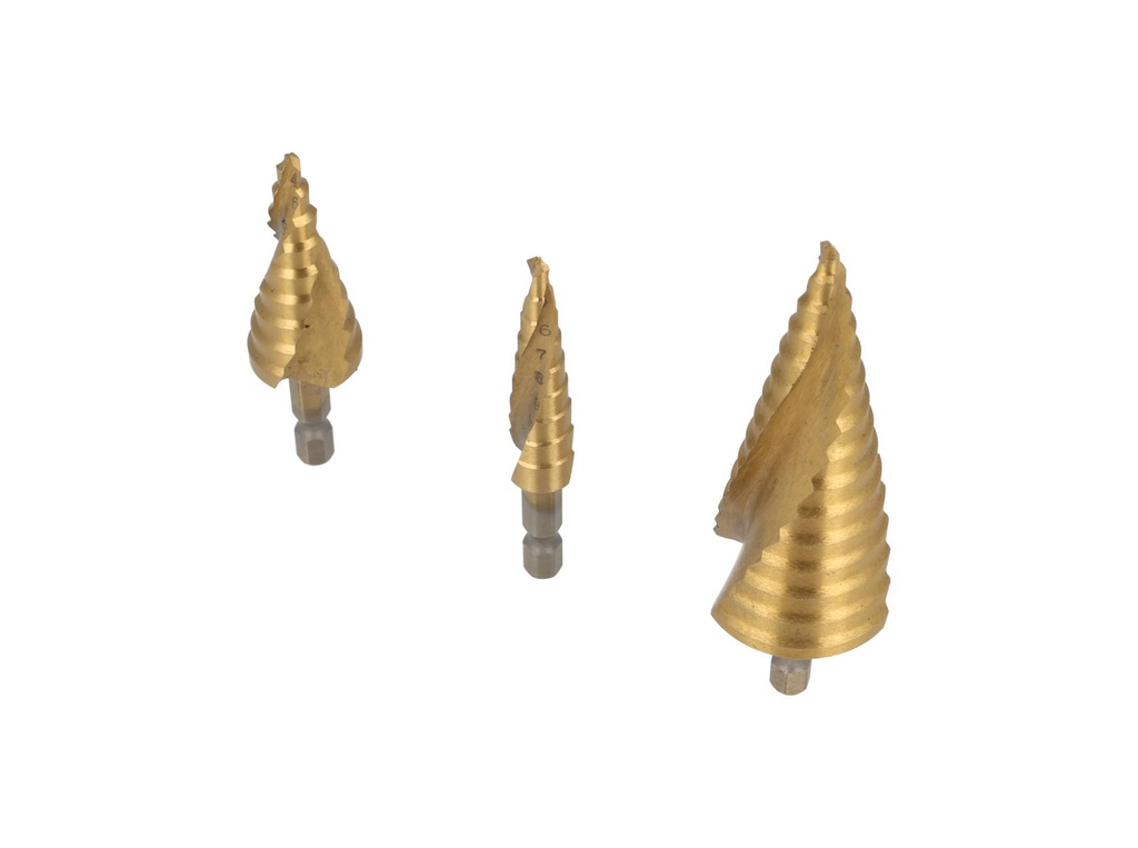 TP-SB3-432 — BROCAS CONICAS EN ESPIRAL JUEGO DE 3 PIEZAS 4-12, 4-20, 4-32mm, PARA MADERA, PLASTICO Y METAL A BAJA Y MEDIA VELOCIDAD Y OTROS MATERIALES.