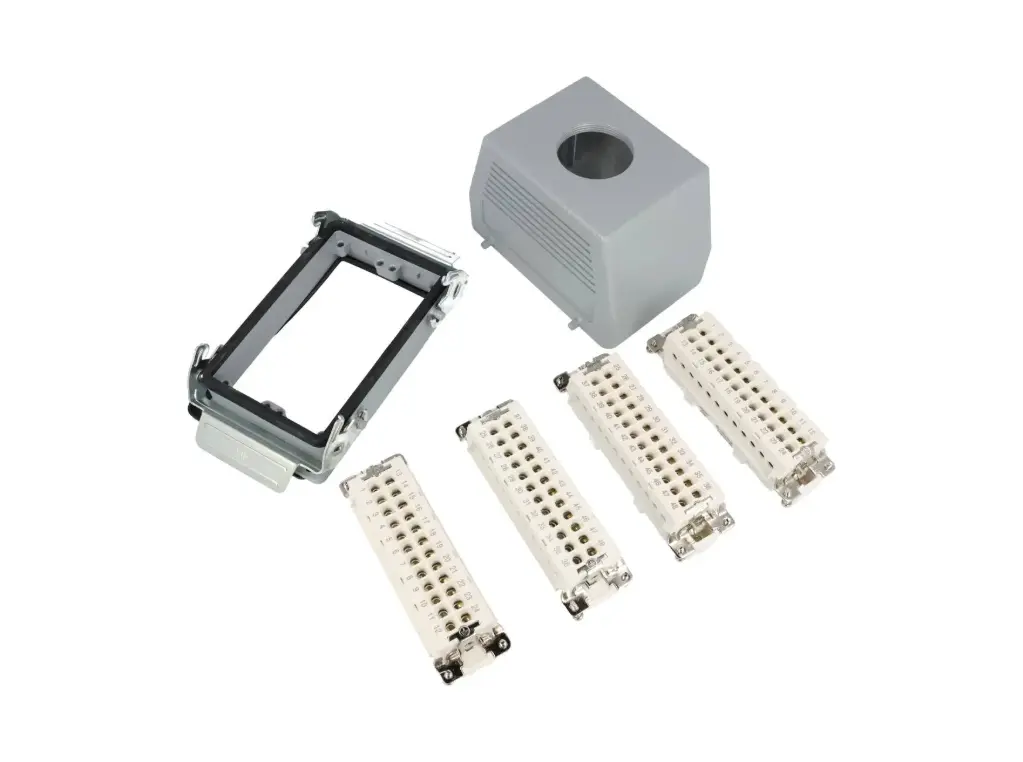 CISET48PM — SET CONECTOR INDEPENDIENTE MACHO HEMBRA 48 POLOS+TIERRA M40, 16AMP. 450VCA