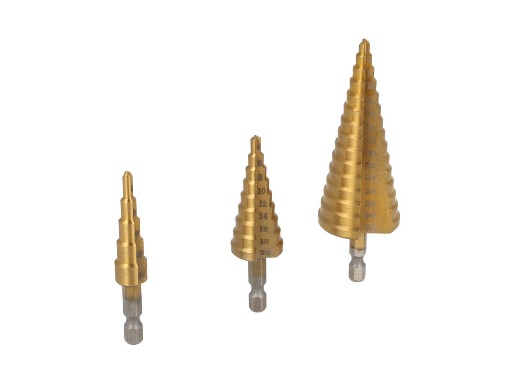 TP-CB3-432 — BROCAS CONICAS JUEGO DE 3 PIZAS. 4-12, 4-20, 4-32mm, PARA MADERA, PLASTICO Y METAL A BAJA Y MEDIA VELOCIAD Y OTROS MATERIALES